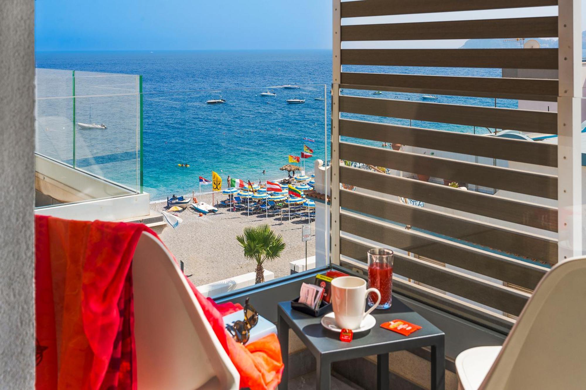 Albatros Beach Hotel Letojanni Esterno foto